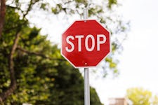 Blog Post - Can you park near a stop sign?