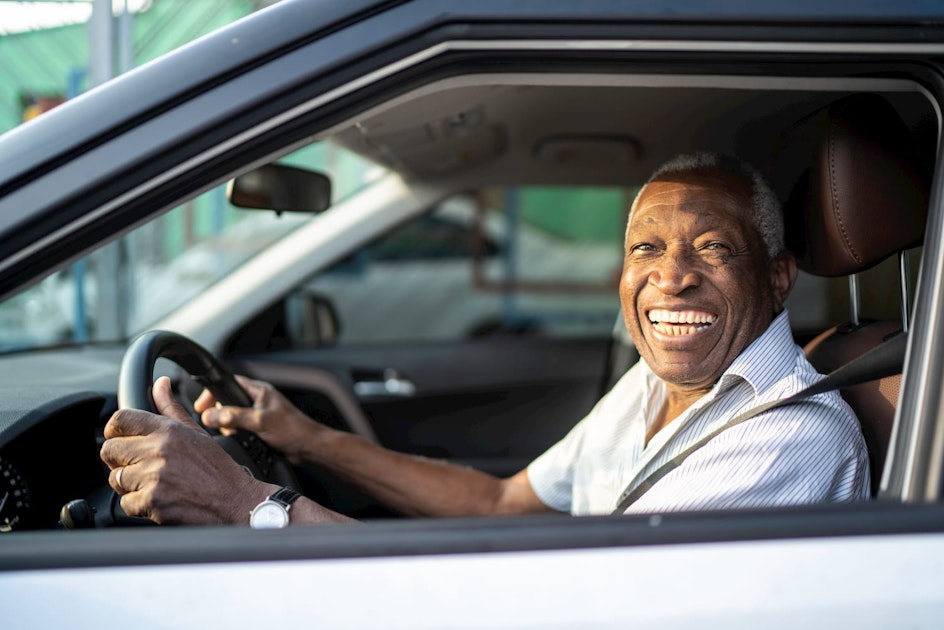 Car Insurance for Senior in Canada | BrokerLink