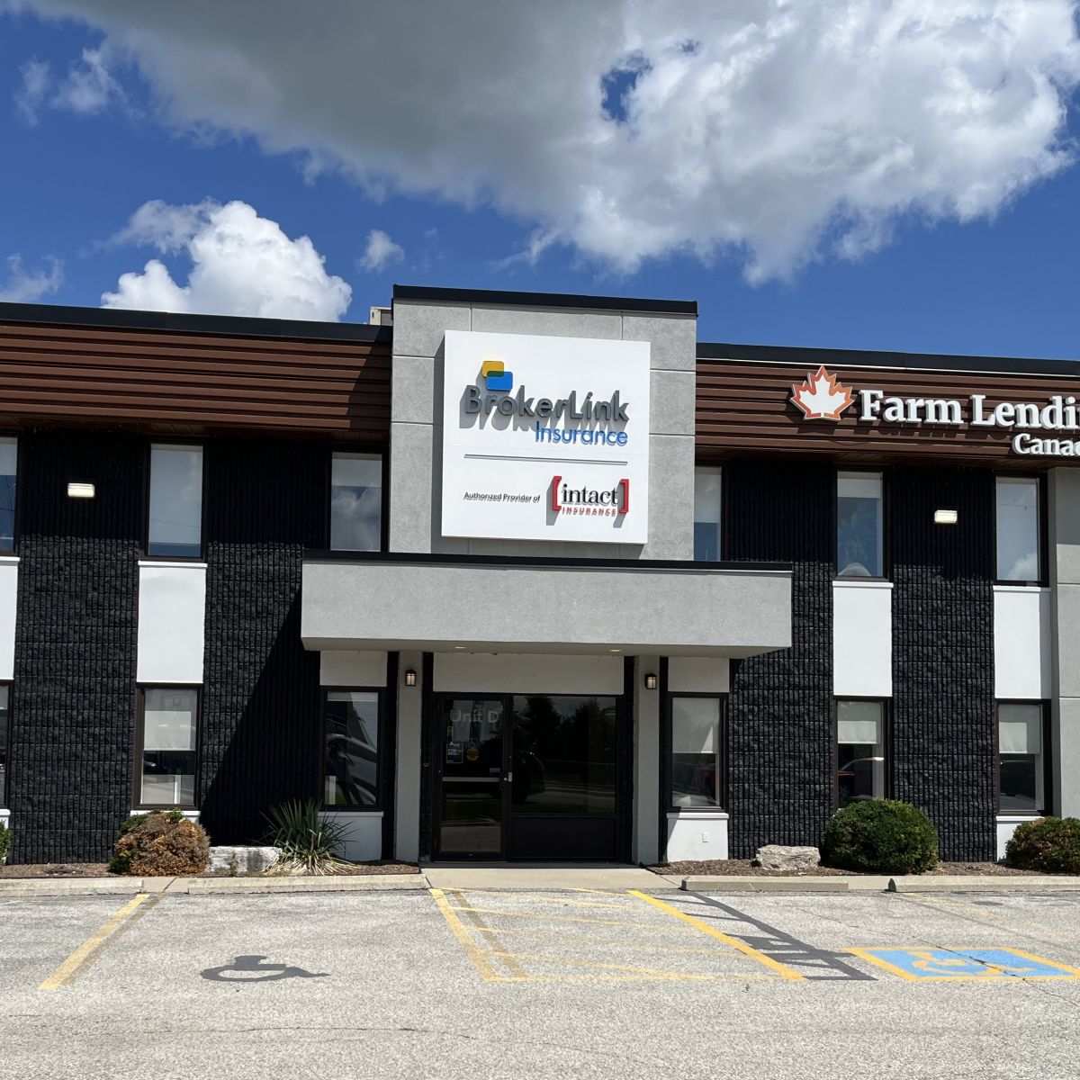 Chatham - St. Clair Street branch